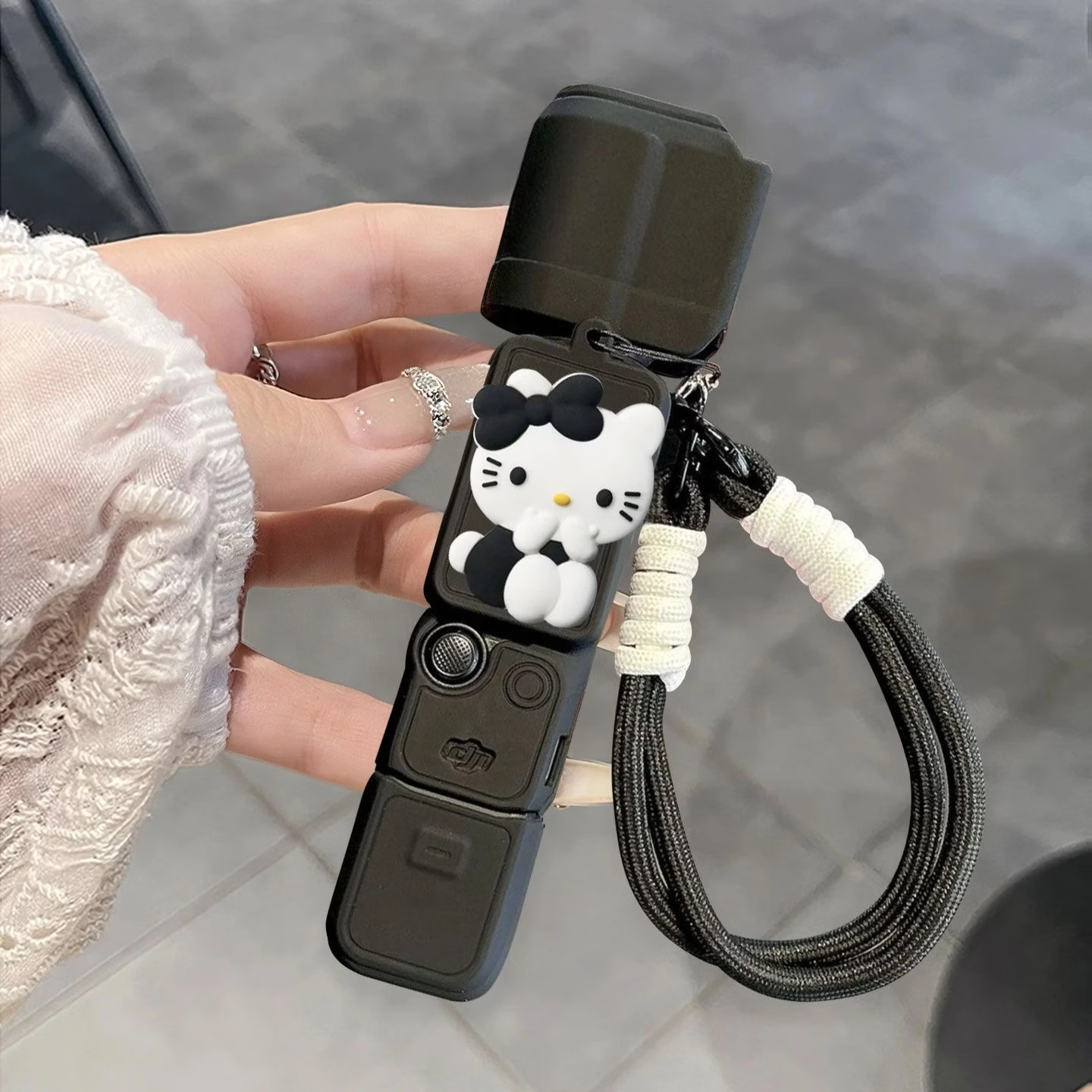 MPPMCK大疆pocket4pro/4/3硅胶保护壳可爱软胶口袋相机配件运动相机保护套 黑色【壳＋黑色kt猫＋挂绳＋螺丝】 大疆pocket3