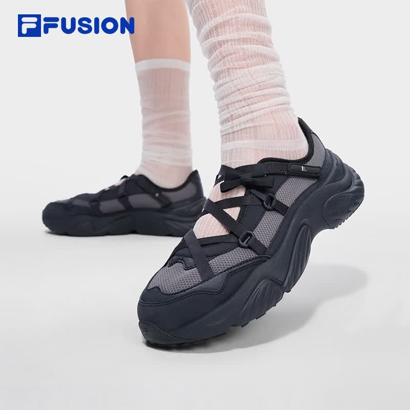FILA FUSION 斐乐潮牌玛丽珍芭蕾鞋2026夏季新款凉鞋女鞋休闲鞋子 骏马黑/烟雨灰-BD 36