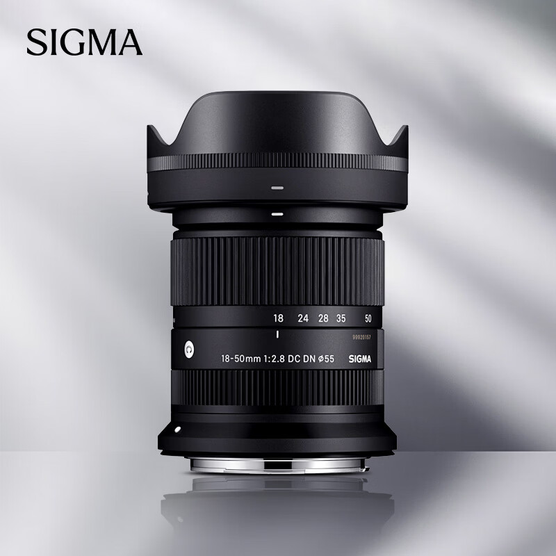适马（SIGMA）18-50mm F2.8 DC DN｜Contemporary 半画幅微单 1850标准变焦镜头  人像旅行直播（佳能RF卡口）