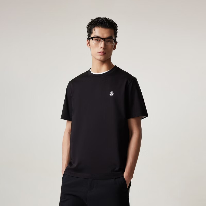 杰克·琼斯(JACK&JONES)26年男装新款【凉感】短袖T恤男士简约纯色透气打底耐洗半袖 E43纯黑色 常规 第二批 XXS (160)