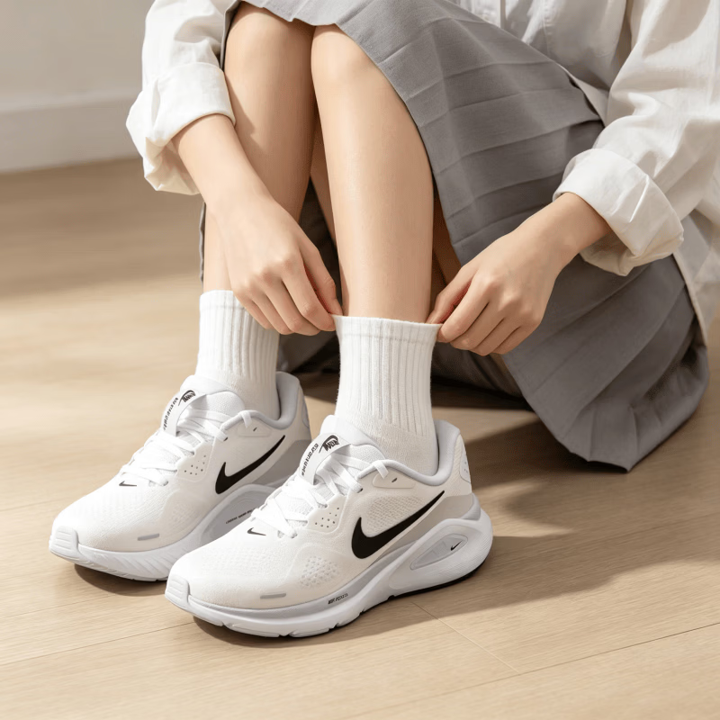 耐克（NIKE）女鞋 2026新款夏季运动鞋STRUCTURE 26跑鞋轻便缓震透气跑步鞋 雾灰奶白 36 225