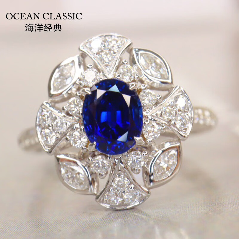 海洋经典 蓝宝石戒指珠宝首饰彩宝手饰18K金镶钻 金重4.309克 主石1ct