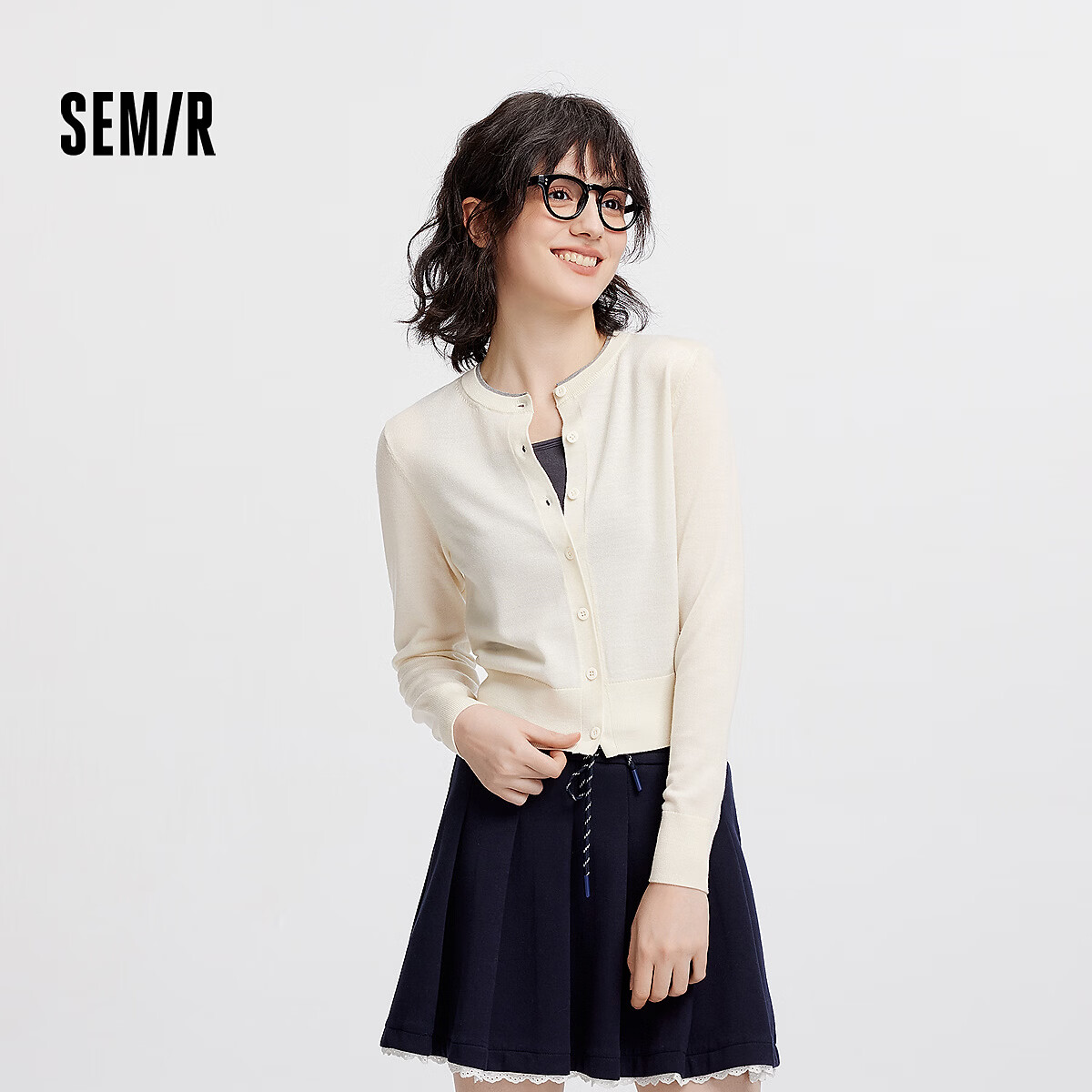 森马(Semir)针织开衫女秋短款撞色圆领假两件羊毛上衣正肩显瘦温柔系毛衫 白色调00311 M