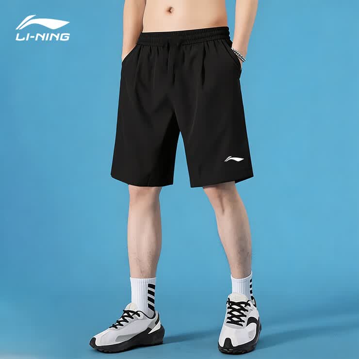 李宁（LI-NING）冰丝速干短裤男2026夏季新款休闲透气五分裤运动跑步健身男士裤子 黑色速干-下方标-口袋拉链 S 16590-109斤