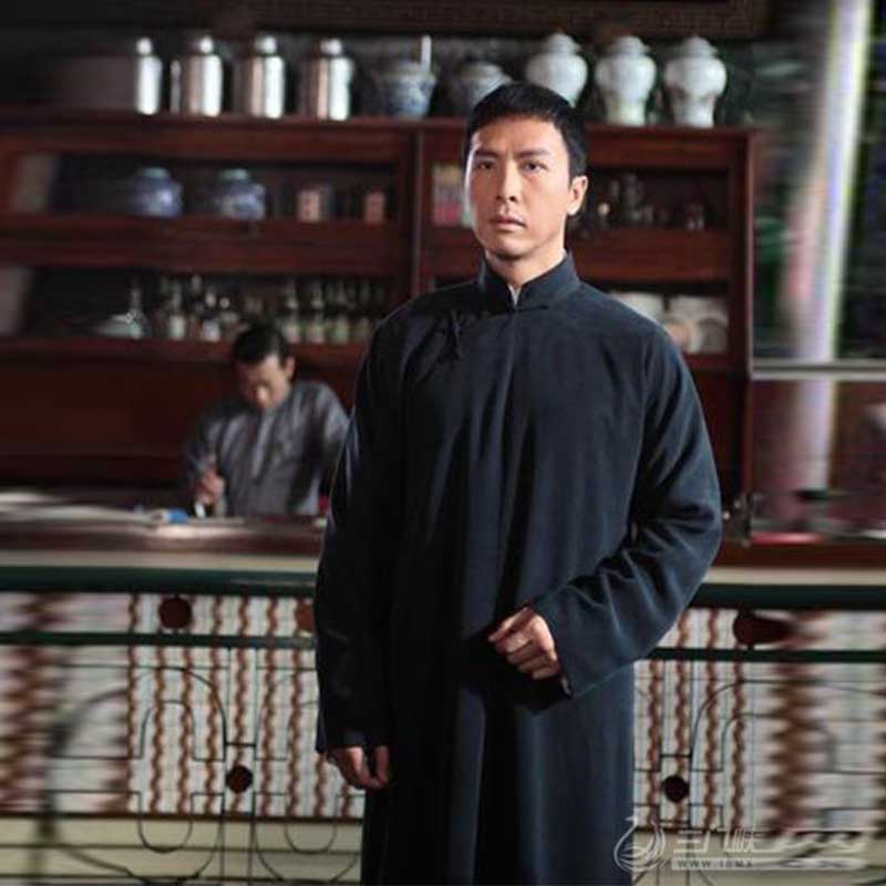 款式一 均码身高175体重140胸围100