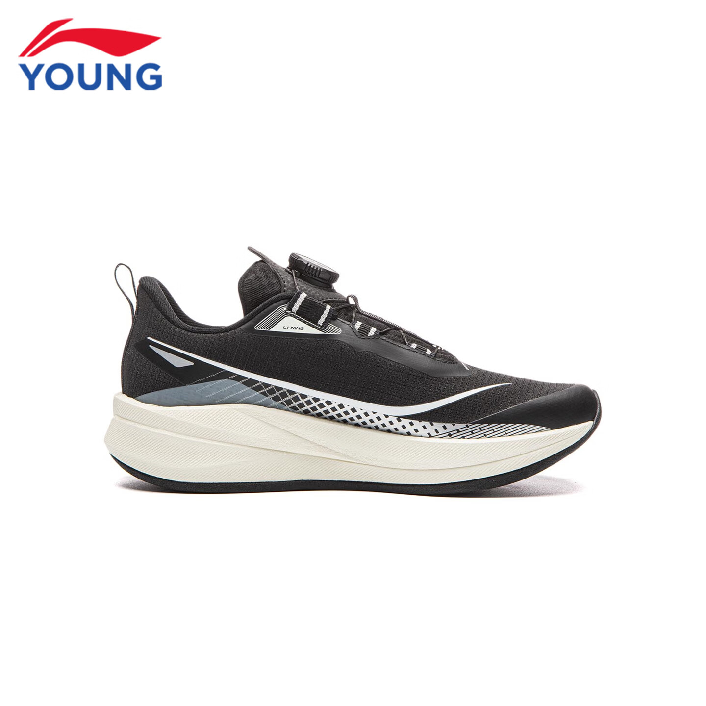 李宁(LI-NING)儿童跑步鞋2026秋季新款赤兔9PRO男女大童低帮䨻丝轻量高回弹跑鞋 黑色/银色22-5 赤兔9 PRO纽扣 39