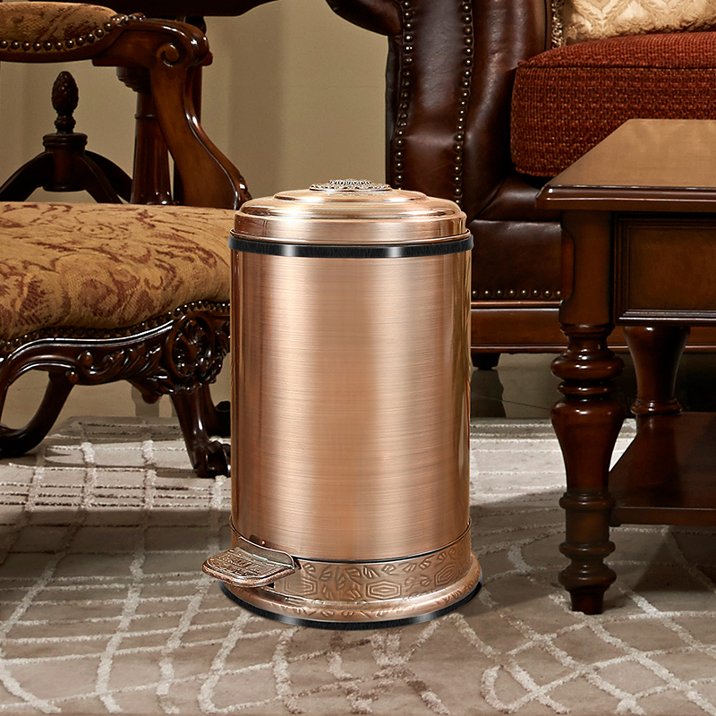 嘉耐特复古铜垃圾桶 美式客厅卧室卫生间创意简约不锈钢脚踏欧式家用垃圾桶带盖 普款红古铜 6升（32cmx22）