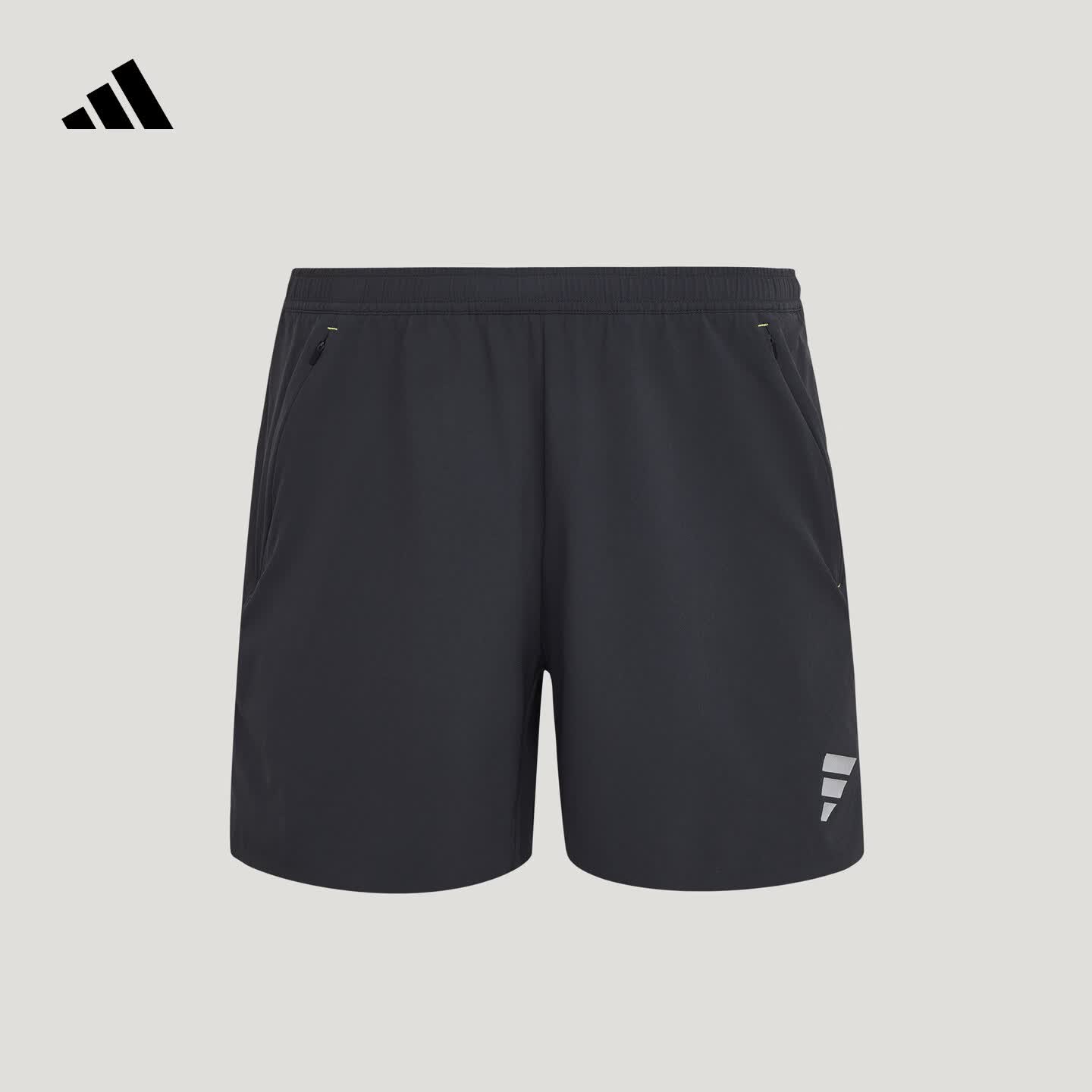 adidas三条纹日常舒适跑步运动训练健身短裤男夏季新款阿迪达斯   碳黑色   L