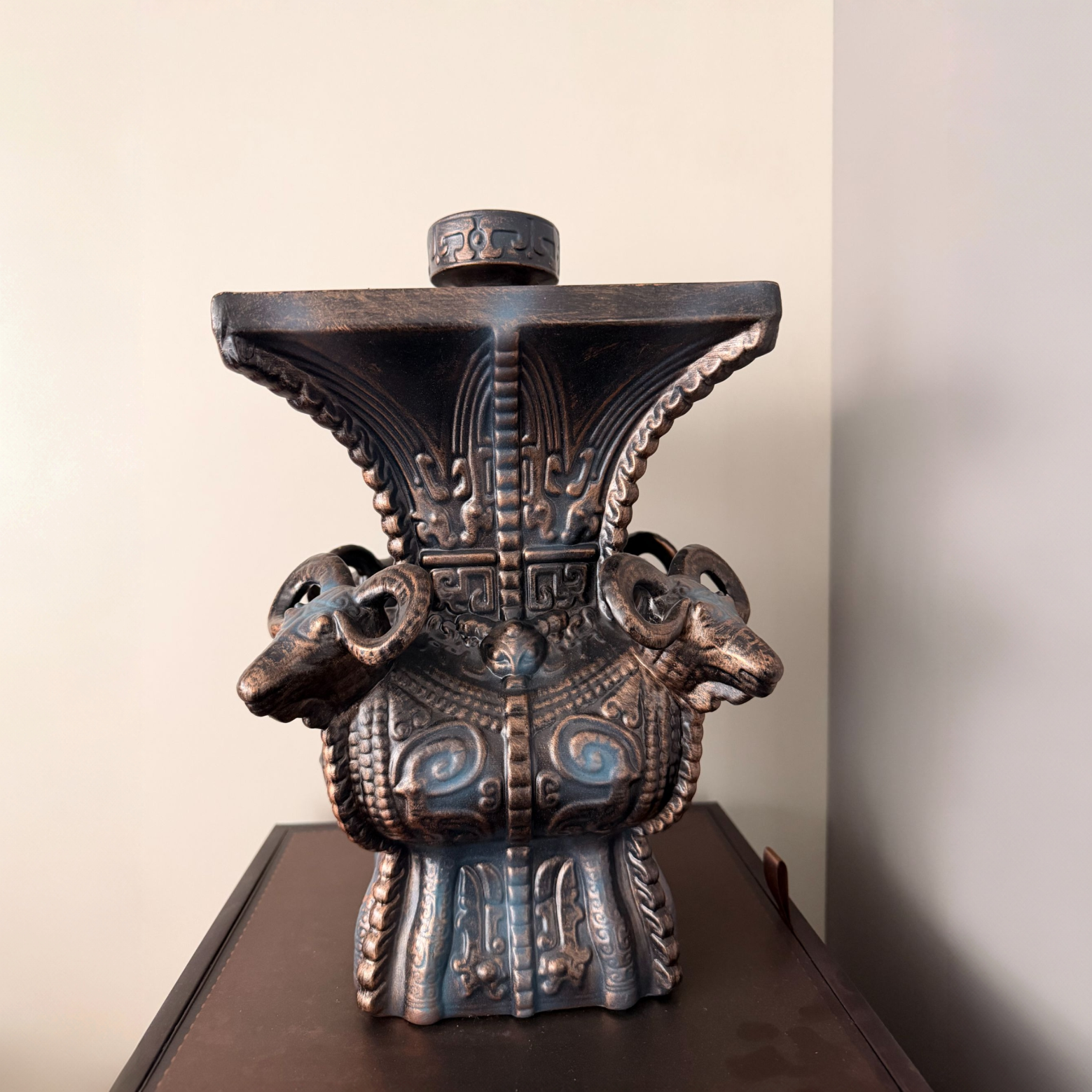 宗师不老酒 四羊方尊瓶型  文创产品收藏纪念 酱香型白酒  53度 2.5L 1坛 【宗师不老·四羊方尊 原箱】