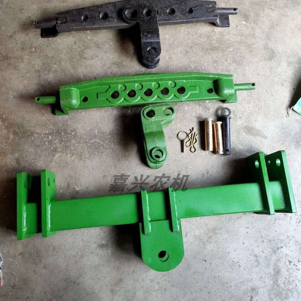 熊和他的小伙伴拖拉机悬挂拉杆牵引卡收割机改装牵引挂钩横梁加大加厚