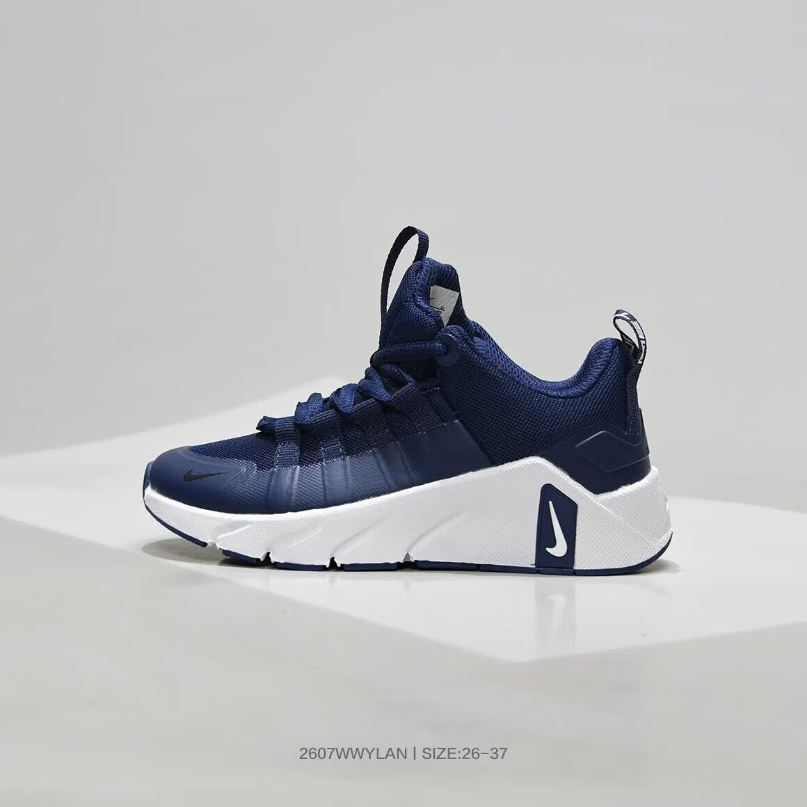 耐克(NIKE)赤足7代男女童鞋透气夏季运动休闲鞋大童跑步鞋 7127-002浅灰 37 适合脚长22.5CM
