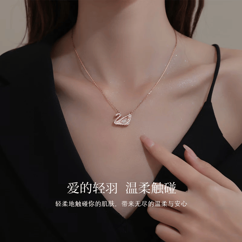 巴福方糖手镯女钛钢锆石手链手环时尚饰品女士手镯女神节妇女节礼物 【玫瑰金】灵动小天鹅钻石项链