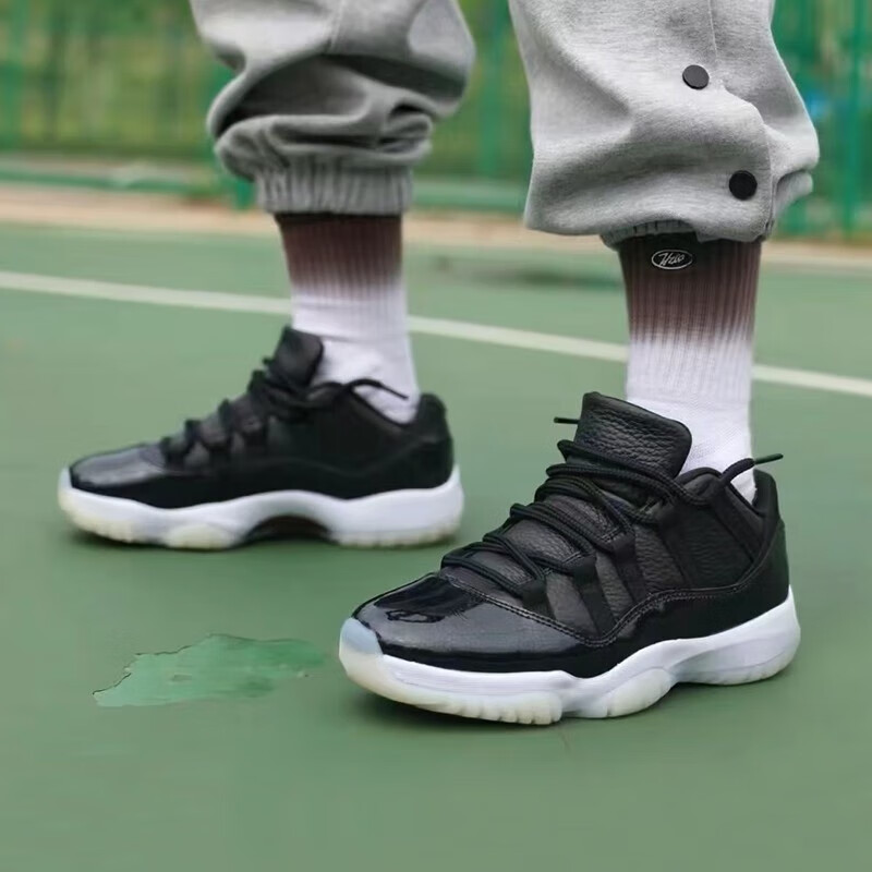nike耐克春季aj11大魔王 黑色男女鞋低帮实战篮球鞋情侣运动鞋 av2187