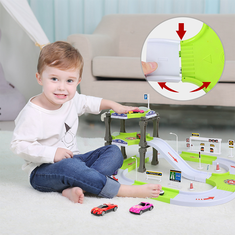 纽奇儿童轨道车玩具男小汽车早教益智玩具有没有异味？