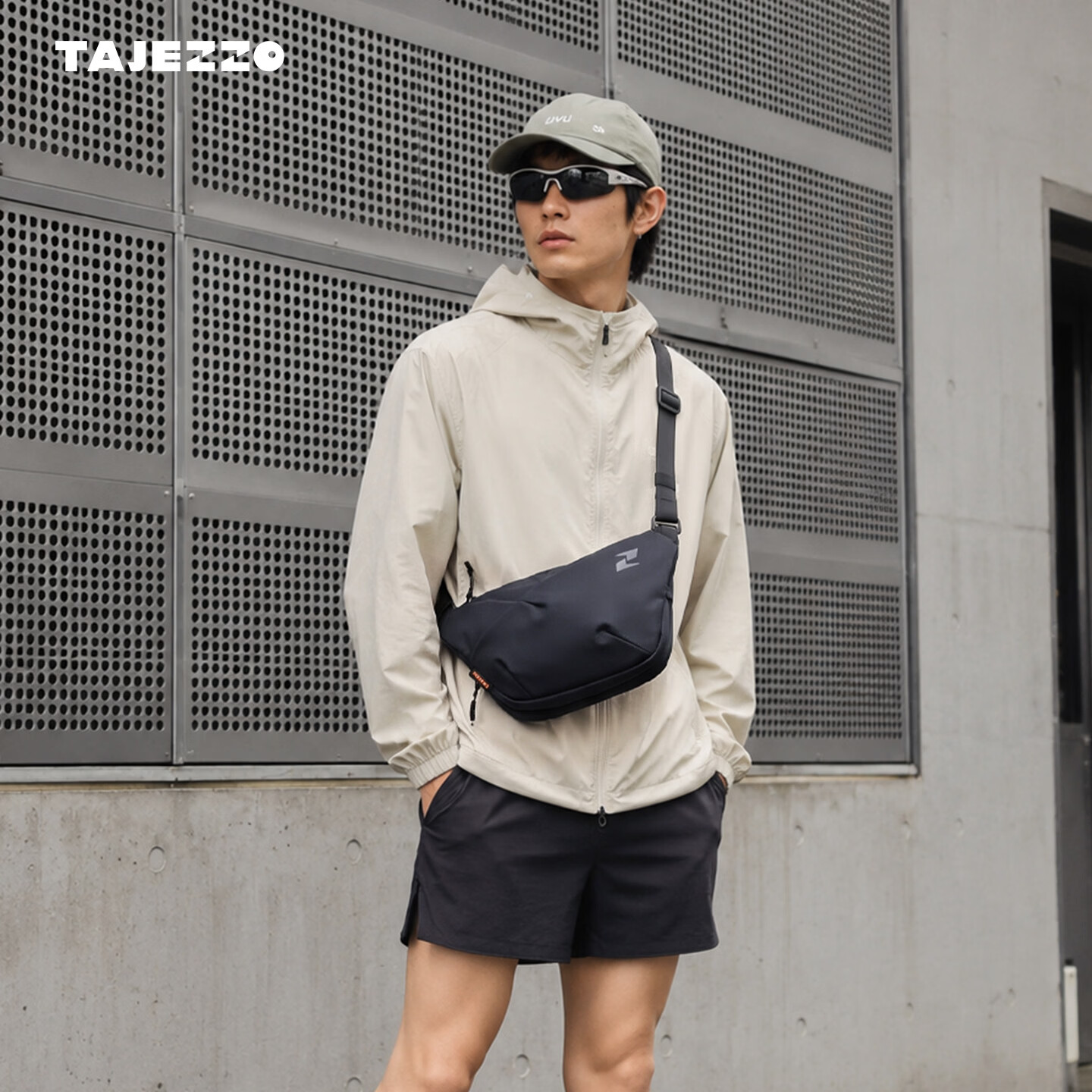 探迹者（TAJEZZO）2026新款轻便斜挎包男生饺子包胸包便携防泼水休闲运动包可扩容L1 3升（可扩容到4升）