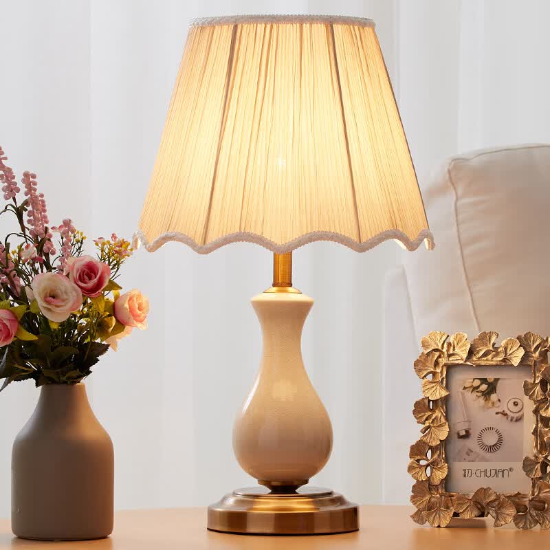 卡希蒂纳欧式复古小台灯卧室床头灯客厅书房美式温馨婚房书桌创意调光装饰 TC004-深蓝珐琅彩+米黄灯罩 遥控开关