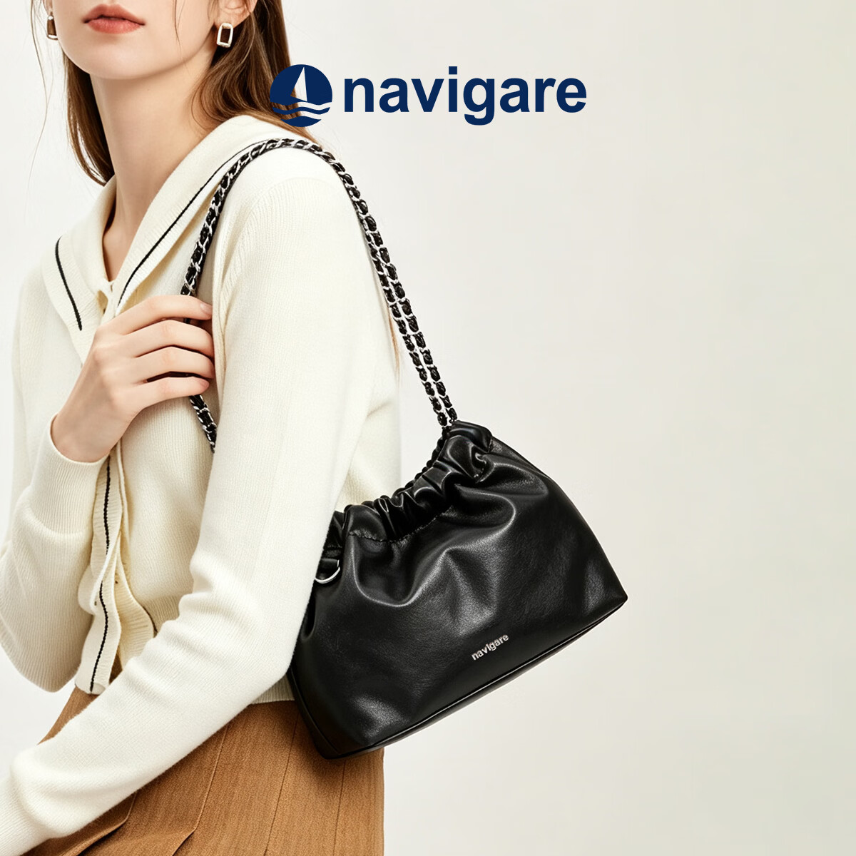 纳维凯尔（Navigare）【爆】意大利小帆船时尚女包大牌复古链条褶皱潮流小众设计水桶包 黑色