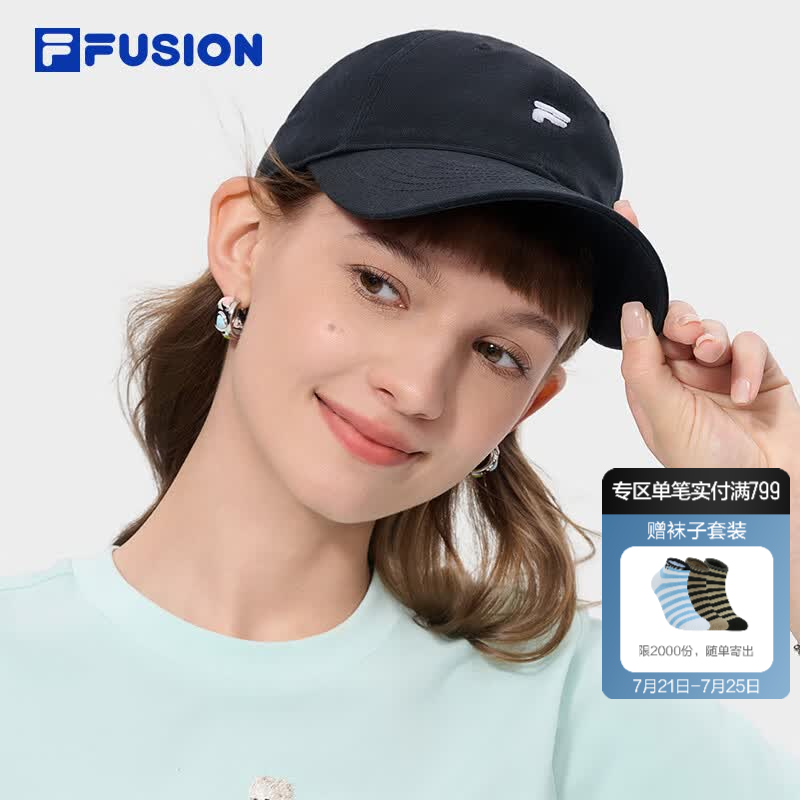 FILA FUSION斐乐潮牌情侣款棒球帽2026秋新款遮阳帽运动帽鸭舌帽 深黑-BK
