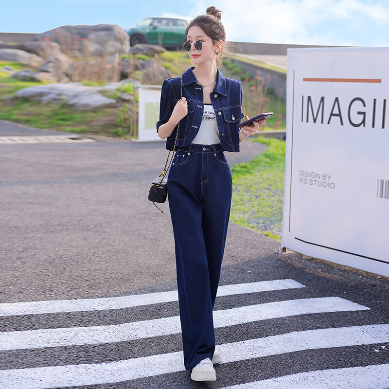 2023夏款牛仔短袖上衣直筒大脚长裤子套装外套女牛仔时尚两件套 图片