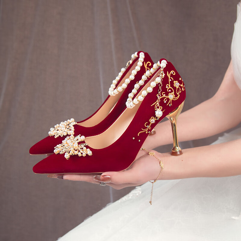 坠倾尖头红色婚鞋夏季女年新款秀禾服新娘高跟鞋中式不易累脚结婚 酒红色细跟8厘米 40
