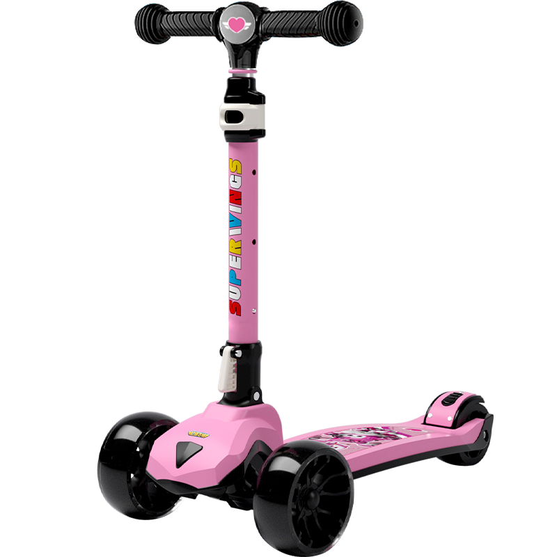 超级飞侠儿童滑板车——玩耍中锻炼孩子能力