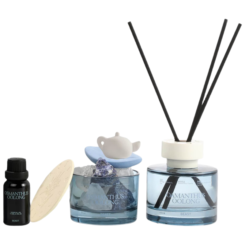 PLUS��Ұ���ɣ�THE BEAST���������޶���������С��ů��޹������ڰڼ��»�������������