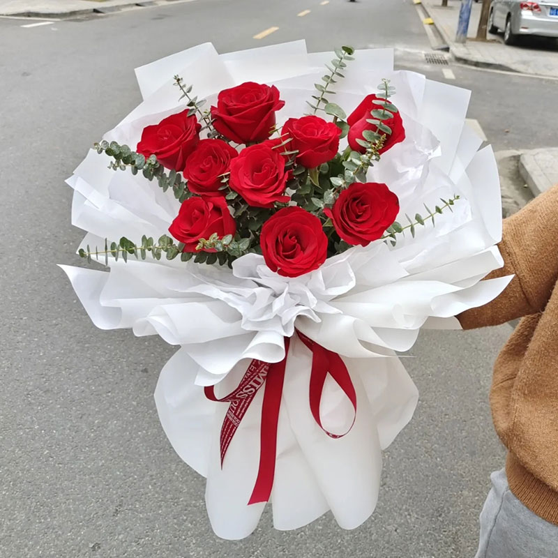 礼物鲜花同城配送韩式花束鲜花速递生日鲜花送老婆 11朵红玫瑰花束