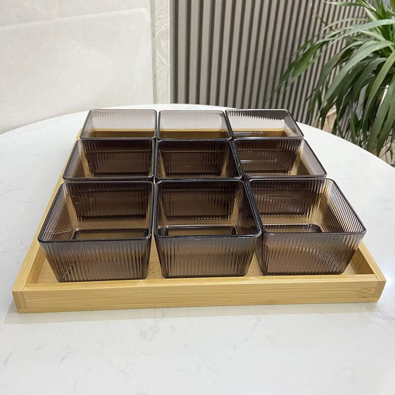 CRHMMFLF水果盘分格中式点心盘禅意茶室零食干果小吃果盘美容院酒吧小吃盘 竹木托盘 9格 透明【防摔耐用】