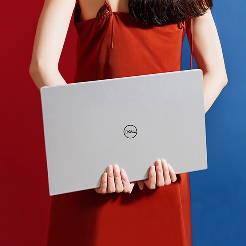 戴尔（DELL）2026新款灵越15pro笔记本电脑轻薄本女大学生用电脑推荐15.6英寸酷睿i7商务办公本国家补贴旗舰店 【2026新款】i7-1355U 32G 1T 120Hz 银色