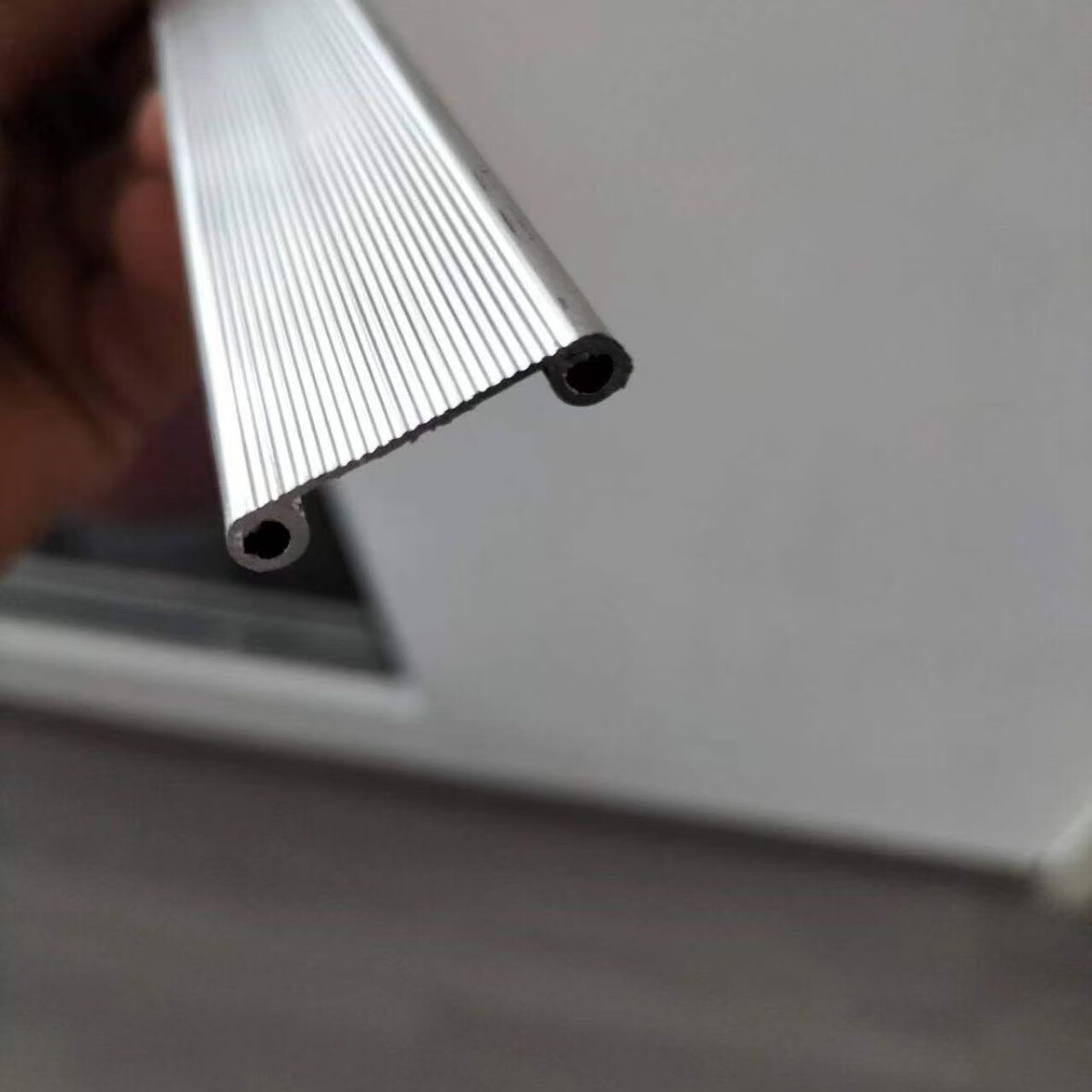 惠利得防水压条铝合金收口u型压条收口女儿墙防水压条防水卷材压边条