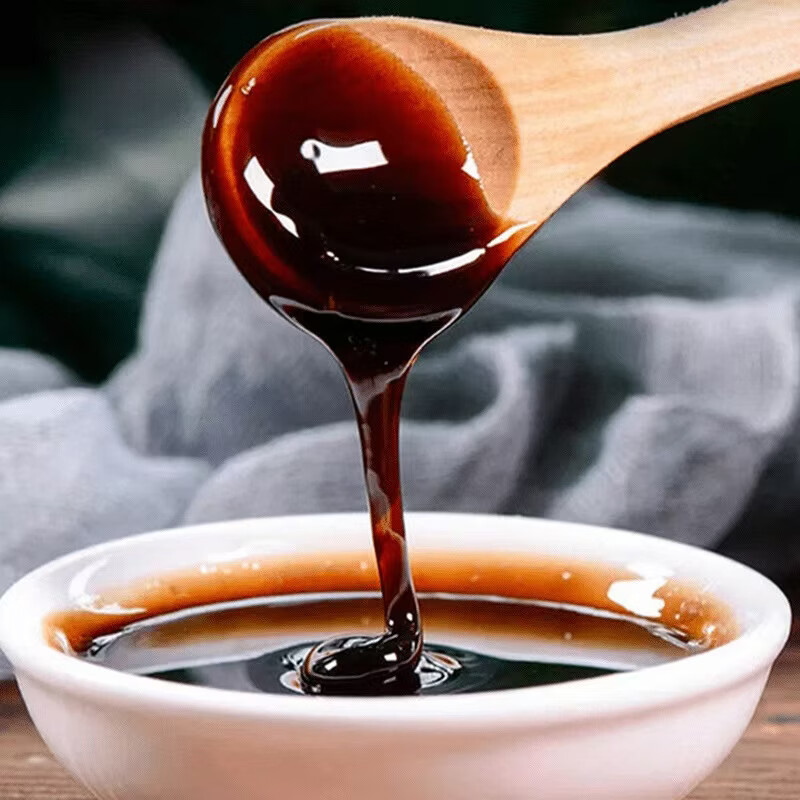 TRT枇杷秋梨膏六合乾坤 300g 瓶装/ 真材实料梨膏传统膏日常冲饮润养 枇杷秋梨膏 300g*6瓶 特惠装 正品保障