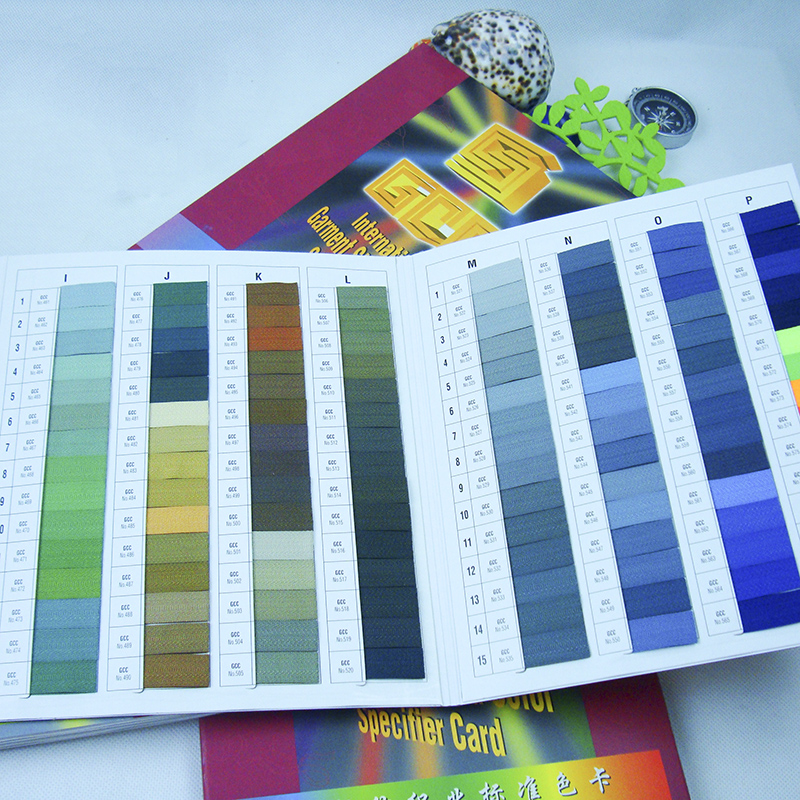 新版标准gcc拉链色卡-染色对色色样色标卡比色全套4册色值卡样板