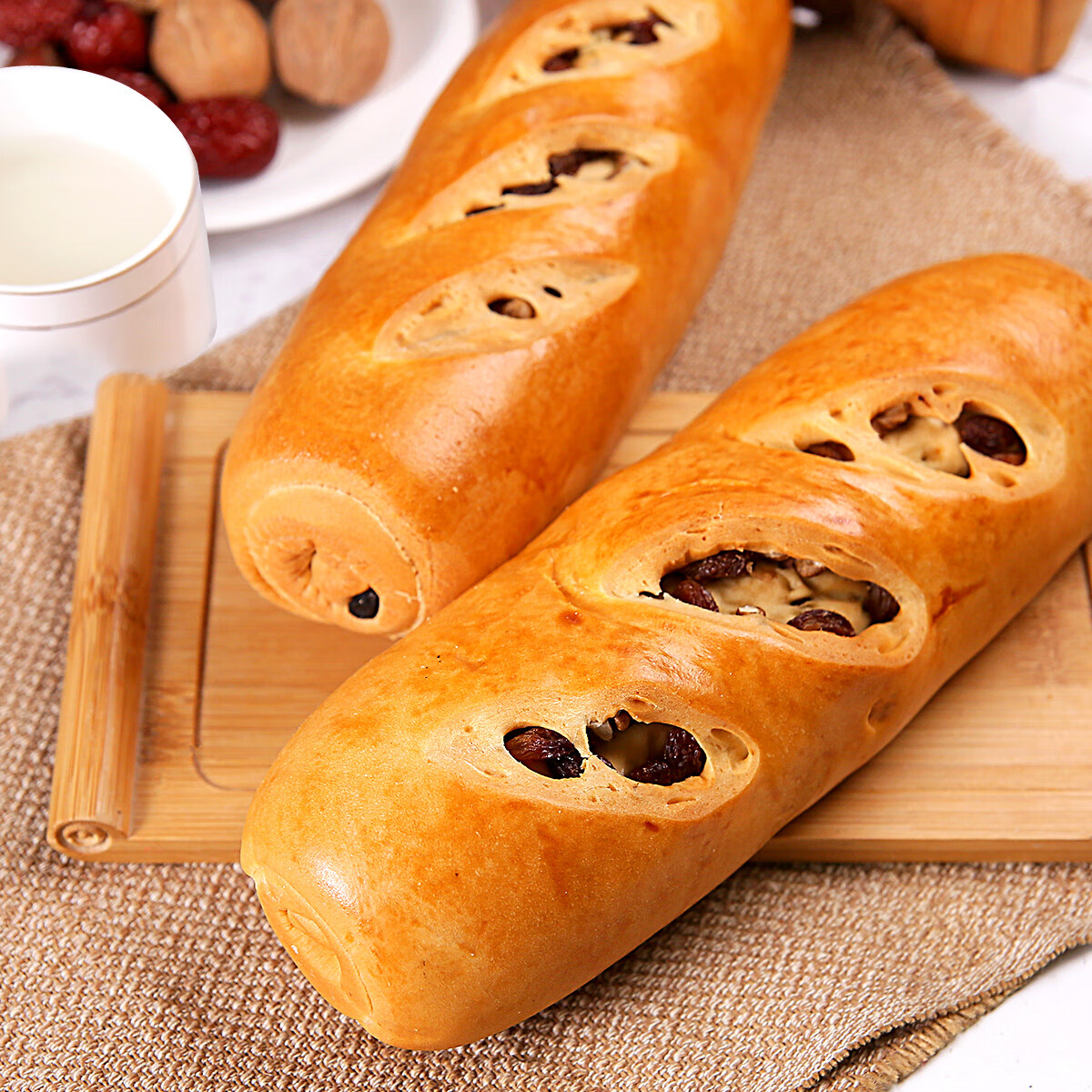 西域美农整根新疆大列巴 动物黄油果仁夹心面包 0添加防腐剂 孕妇儿童零食 【升级款400g*2条】2条更优惠