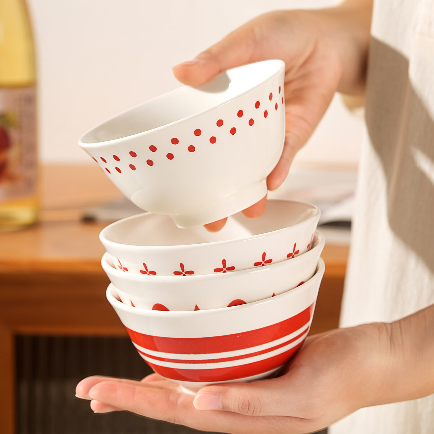 肆月简约家用饭碗混色4只 6.85元 - 86线报