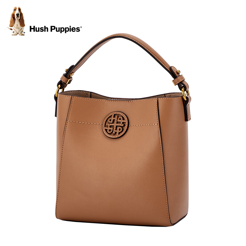 暇步士（Hush Puppies）斜挎包女休闲百搭包包女包纯色简约手提包女优雅淑女风 棕色