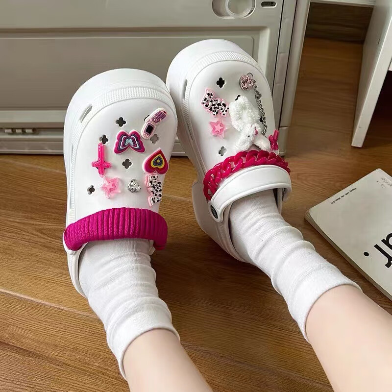 洞洞鞋鞋花配饰可爱卡通毛绒兔子随意搭配链条装饰扣 红色鞋带款【不含鞋子】