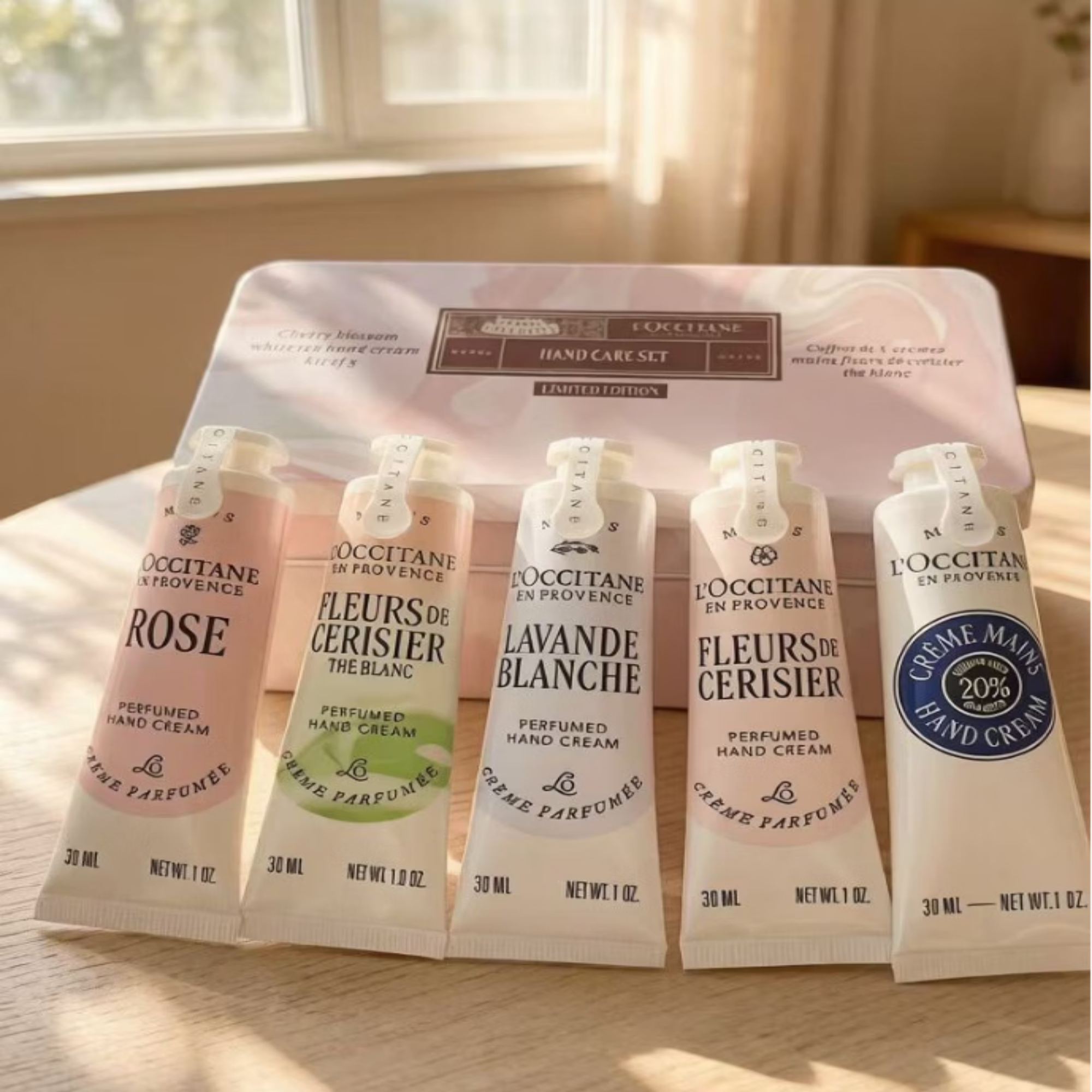 欧舒丹（L'OCCITANE）护手霜小样五件套秋冬湿润保湿护手霜公司年会婚庆节日伴手礼礼盒 新款五件套【送礼盒+礼袋】
