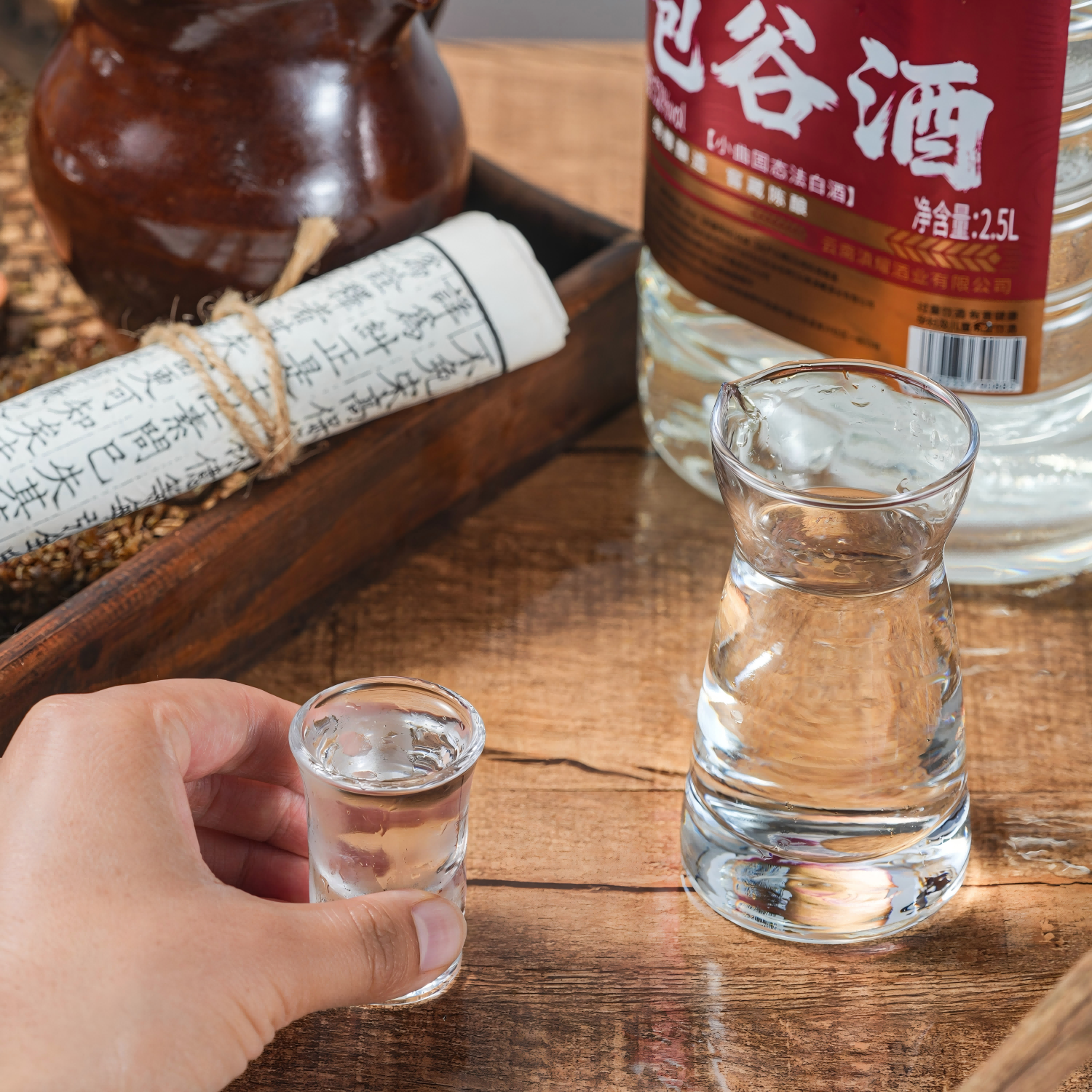 滇耀云南特产包谷酒2.5L-5L桶装白酒纯正粮食酒52度口粮酒 52度 5L 1桶 滇耀包谷酒
