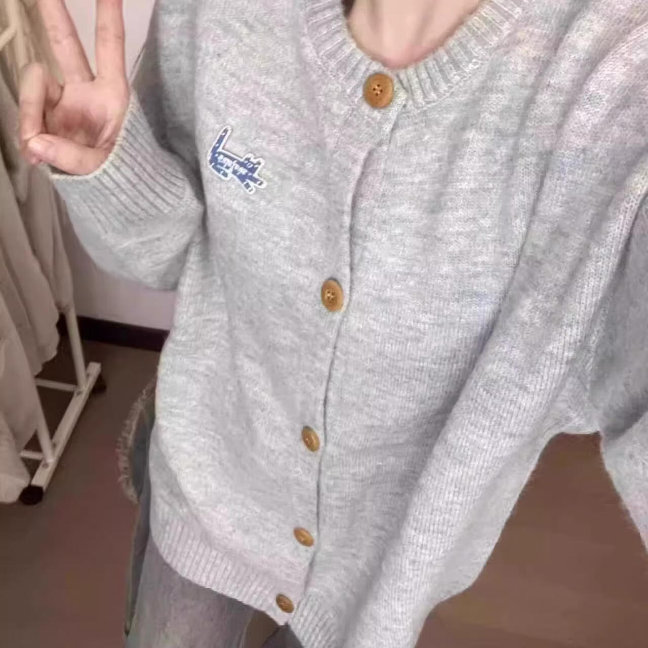 浪莎日系甜美毛衣开衫外套女春季2026新款超好看宽松慵懒风针织衫上衣 浅蓝色 均码 【推荐80-140斤】