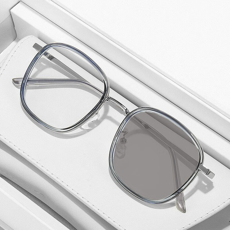 Erilles ����۾��ܽ���Ů�����������������ƬԲ�����ݷ������۾��� ͸�ҿ� 156������ɫ���þ�Ƭ 69Ԫ