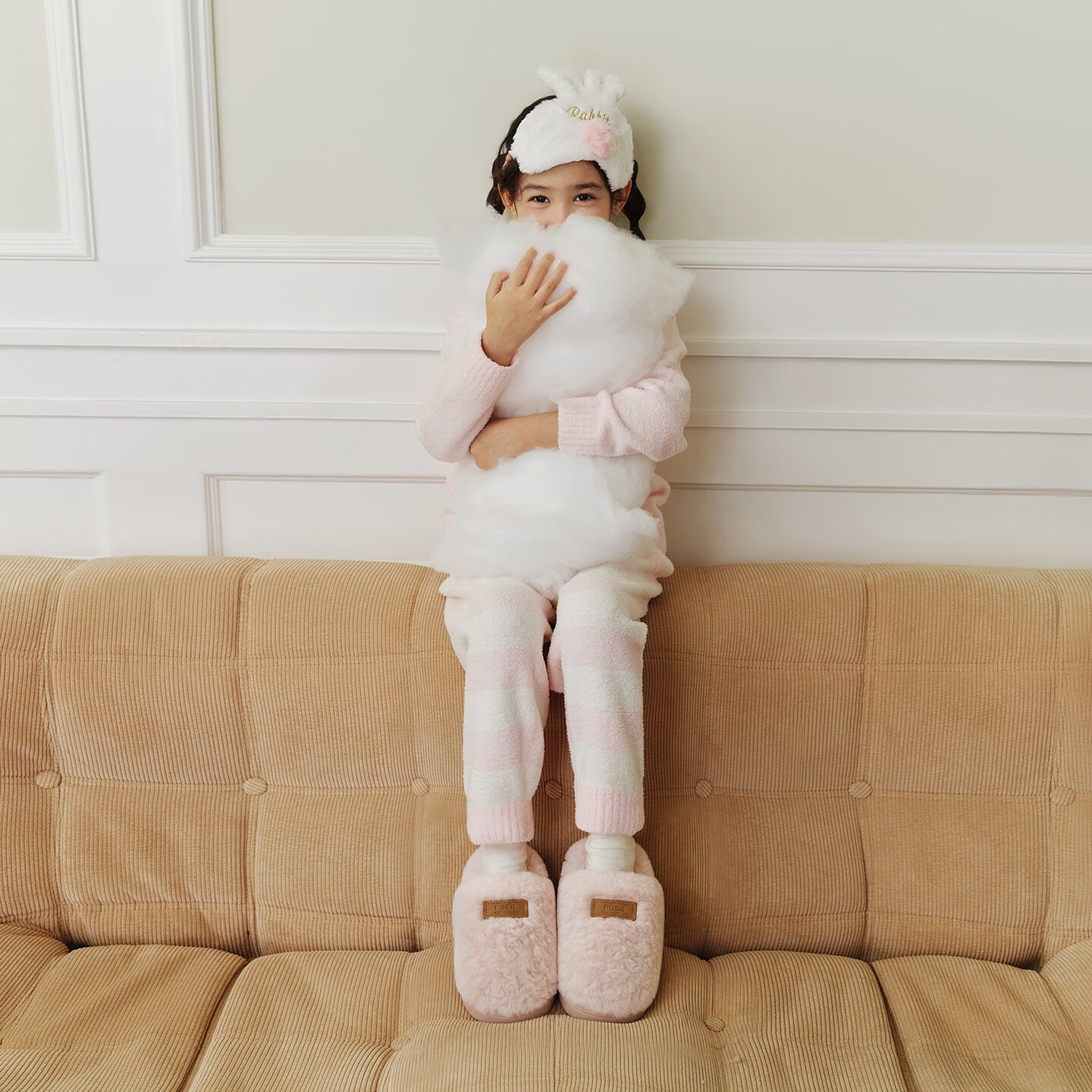朴西朵朵绒儿童棉拖鞋女童室内防滑软底保暖舒适防臭外穿耐磨棉拖男童 云朵白 25 180mm