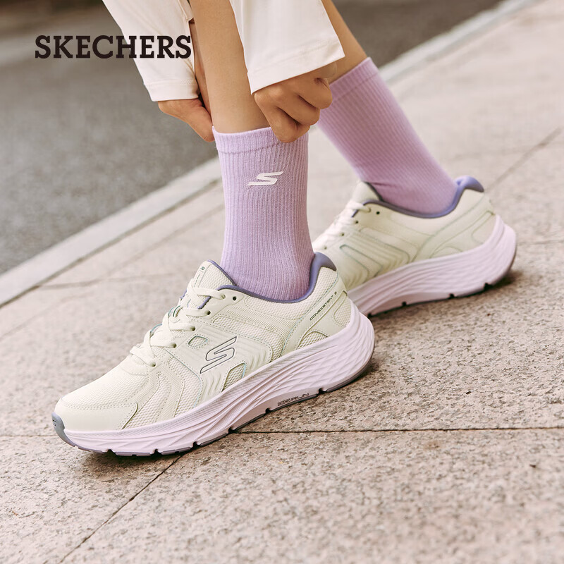 斯凯奇（Skechers）女士秋季新款跑步鞋舒适缓震运动鞋129053 乳白色 /OFWT 37