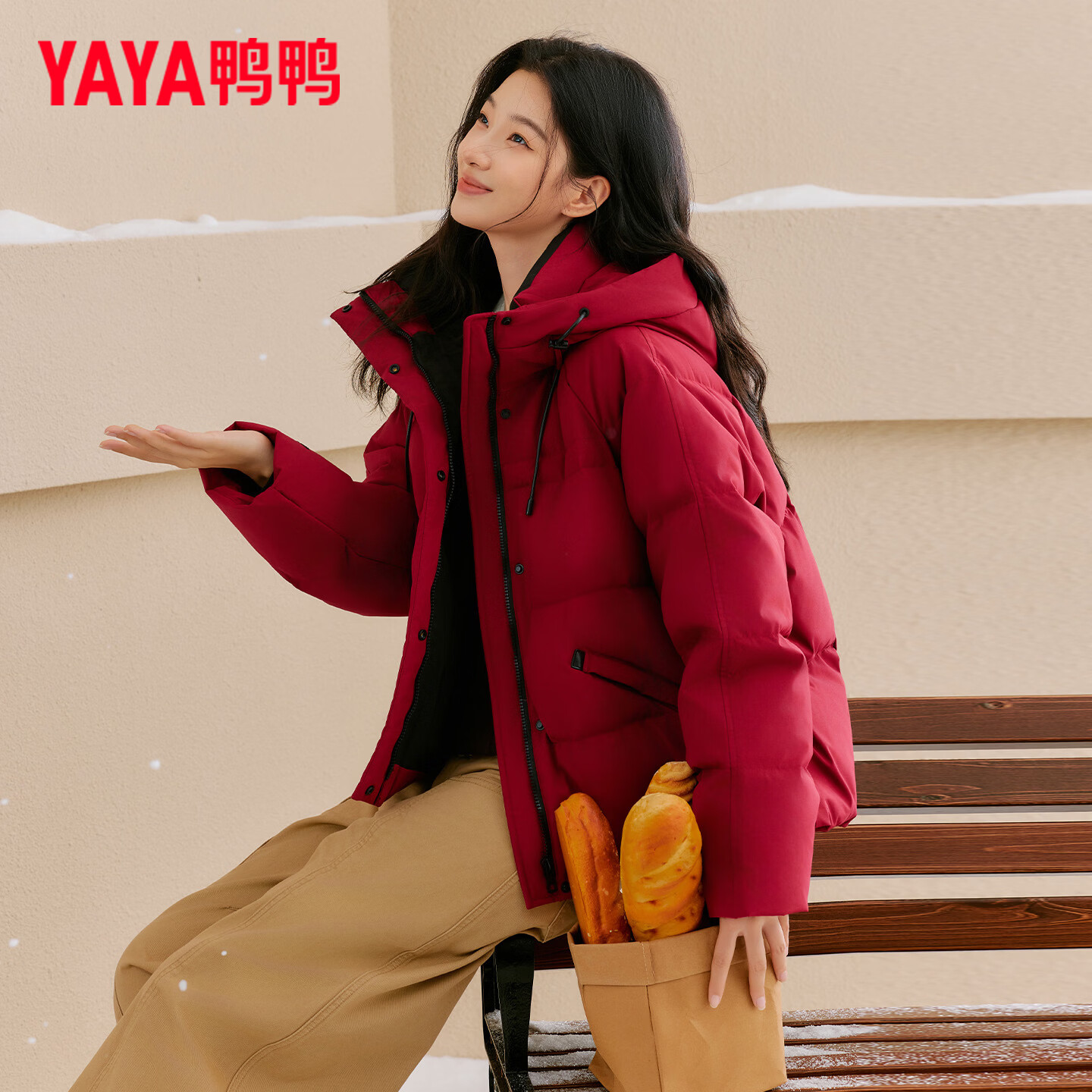 鸭鸭轻量面包羽绒服女短款2026冬季新款时尚休闲连帽防寒保暖外套ZX 红色 S (155) (80-100斤)
