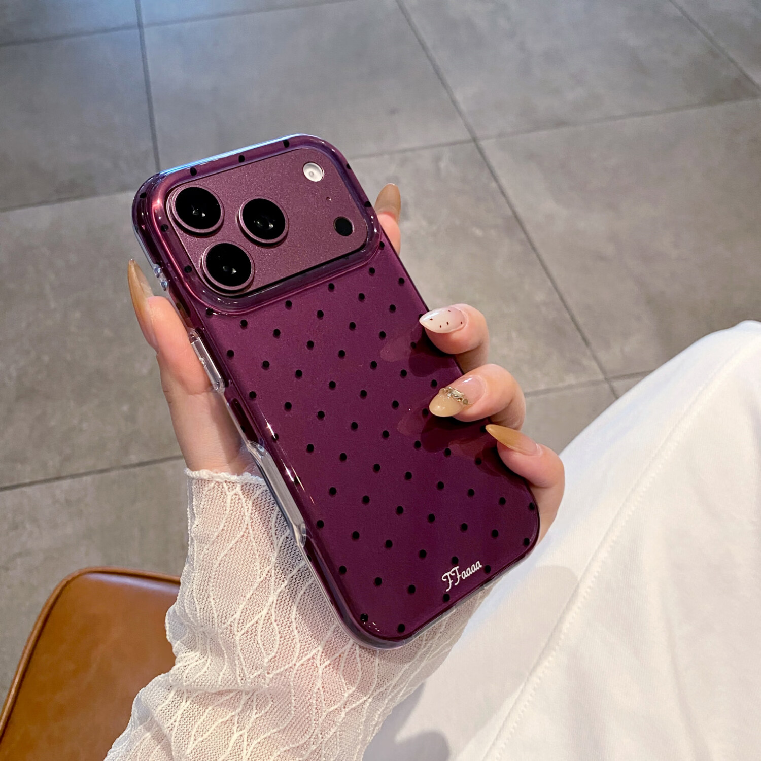 优思顿适用苹果18promax手机壳新款iphone18pro全包18简约波点17韩系ins风高级感16双层超手机壳防摔全包 【粉色】大孔满屏小波点 iPhone18promax