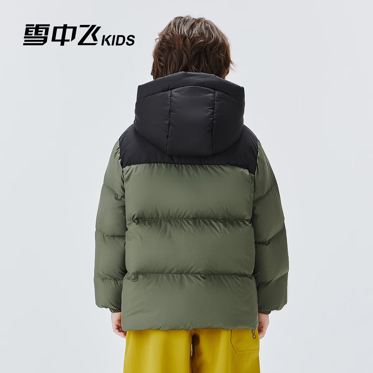 雪中飞儿童羽绒服新款女童简约短款面包服男童加厚防水保暖冬季羽绒外套 灰绿色6322 170