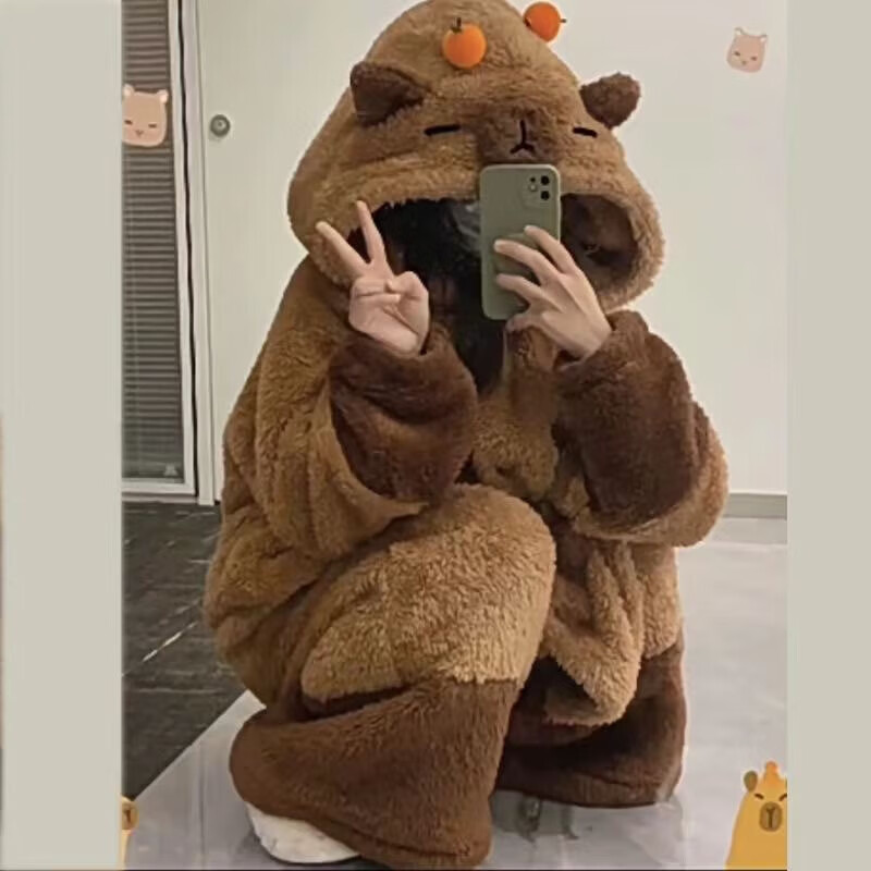 可爱卡通珊瑚绒睡袍美乐蒂玉桂狗秋冬法兰绒睡衣家居服套装保暖女 卡皮巴拉睡袍 M 推荐身高145-160cm
