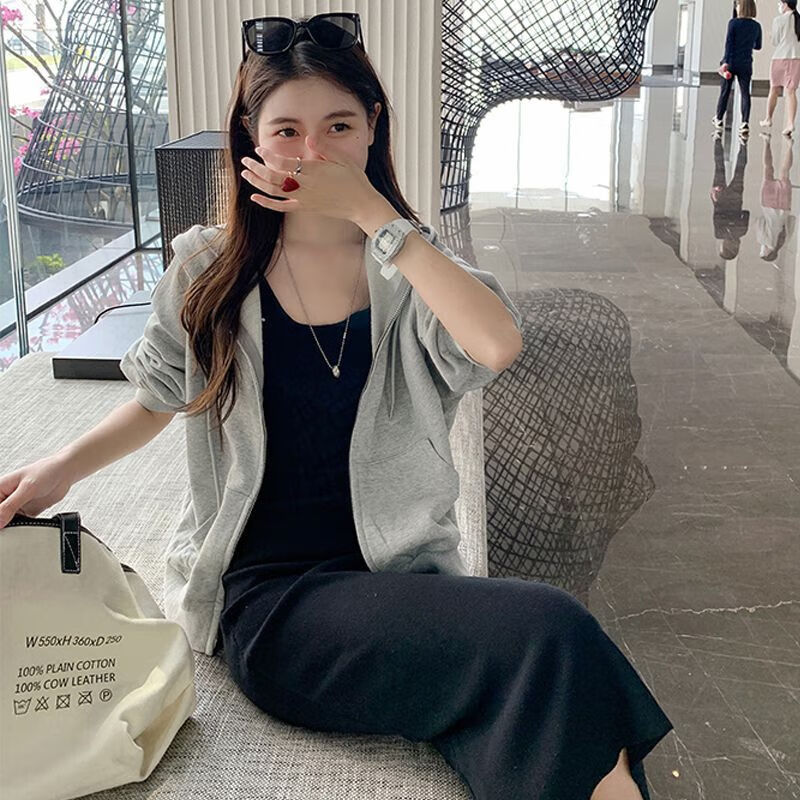 万派摩黑色吊带连衣裙女2023夏季修身显瘦包臀裙长款气质高雅女人味 