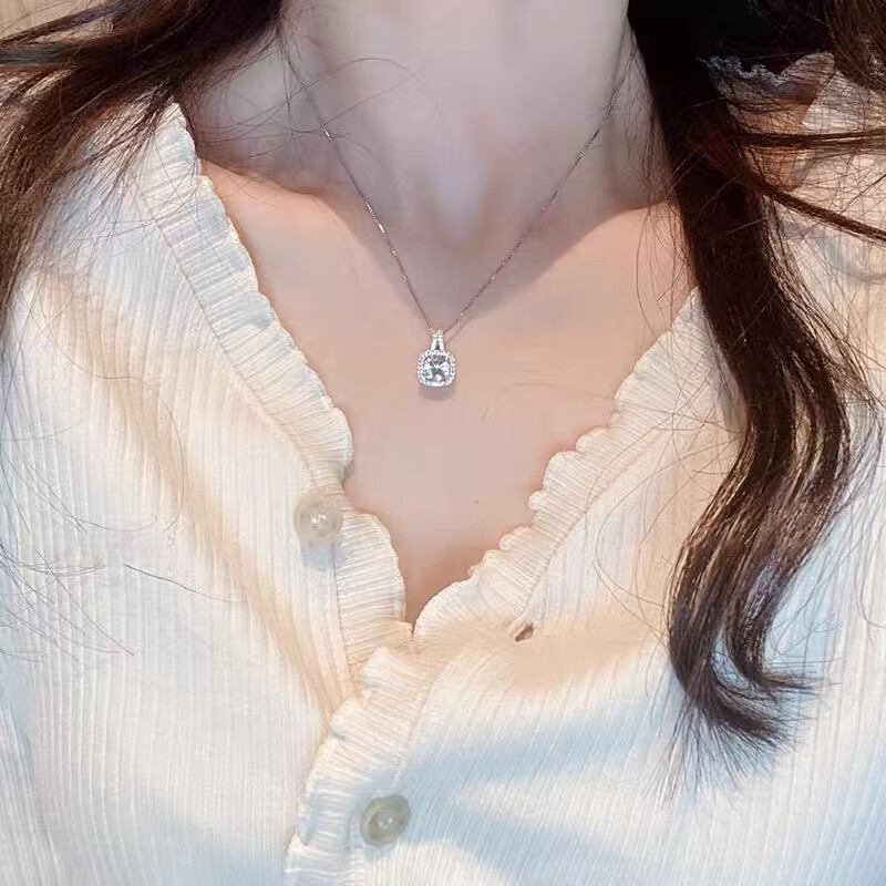 闪耀小方糖小方钻项链女盒仔链轻奢小众锁骨链锆石吊坠简约颈链 小方糖项链【赠礼盒】