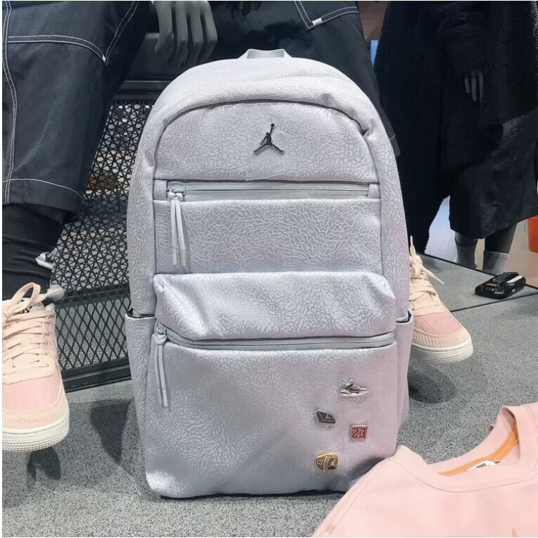 NBA KIDS户外双肩包AJ-JORDAN背包潮牌中学生书包大学电脑包运动旅行包 黑色 帆布 长30*宽14*高45CM