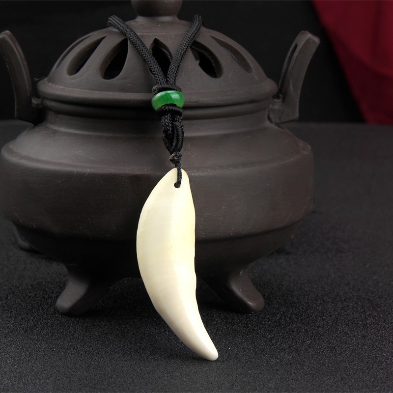 盈月大号狼牙吊坠男士项链挂坠项坠藏獒牙真狗牙齿 情侣个性时尚饰品